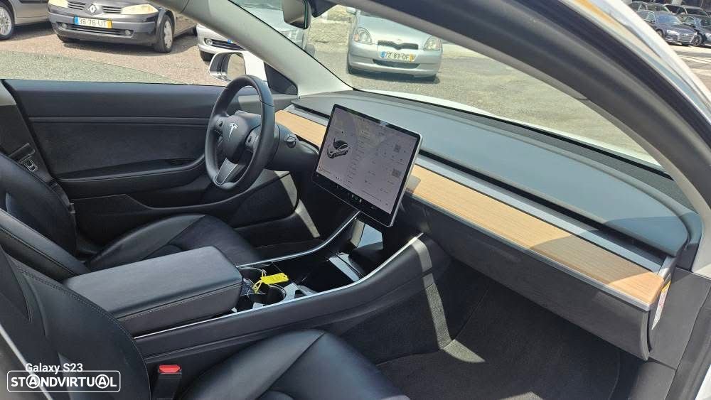 Tesla Model 3 AWD Dual Motor - 19