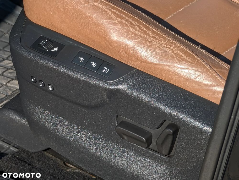 Citroën DS5 HDi 165 SportChic - 36