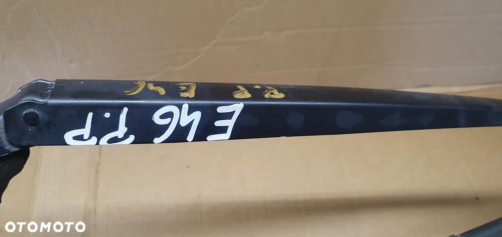 Ramie wycieraczki prawy przód wycieraczka BMW E46 8225998 - 6