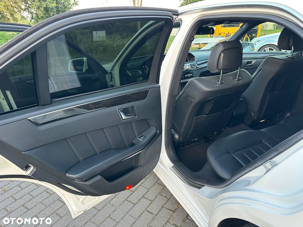 Mercedes-Benz Klasa E 220 CDI BlueEff Avantgarde - 7