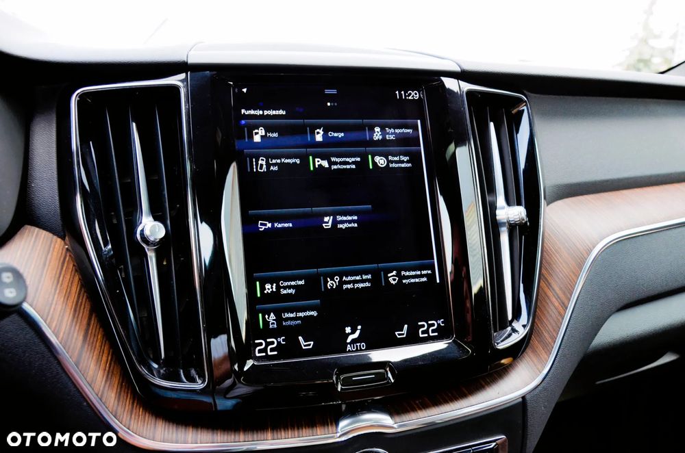 Volvo XC 60 - 25