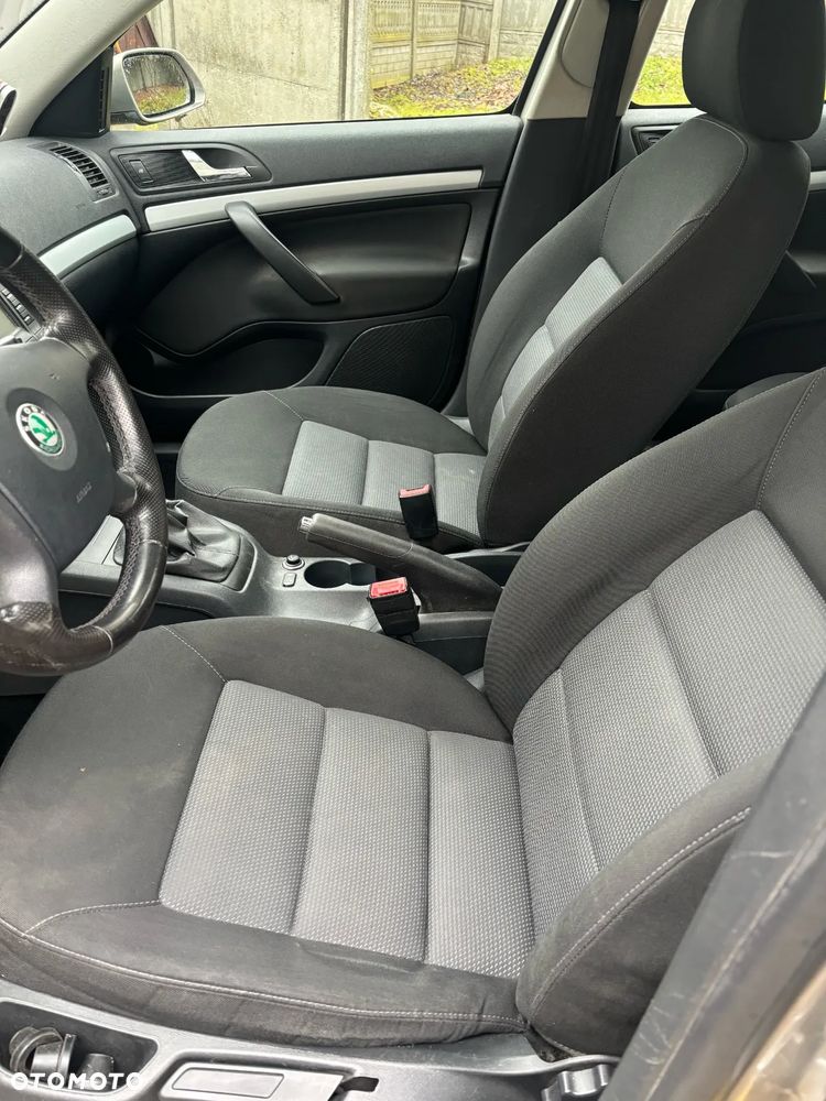 Skoda Octavia 1.9 TDI Ambiente - 7