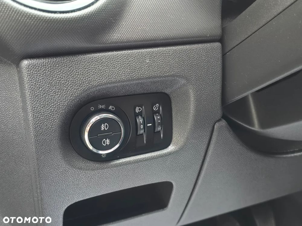 Opel Corsa 1.2 16V (ecoFLEX) Innovation - 22