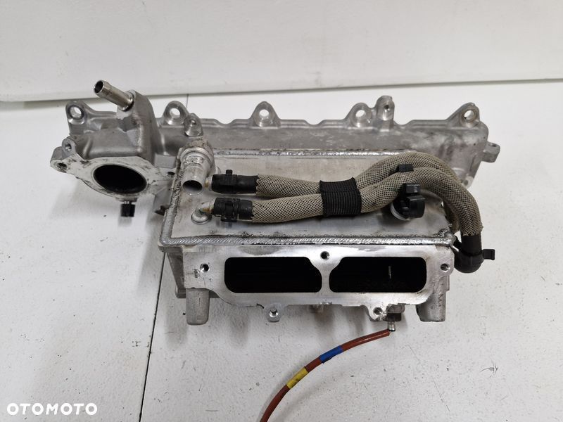 trafic 3 iii vivaro b talento ii 2.0 dci kolektor ssący 140014374a 165786344r - 9