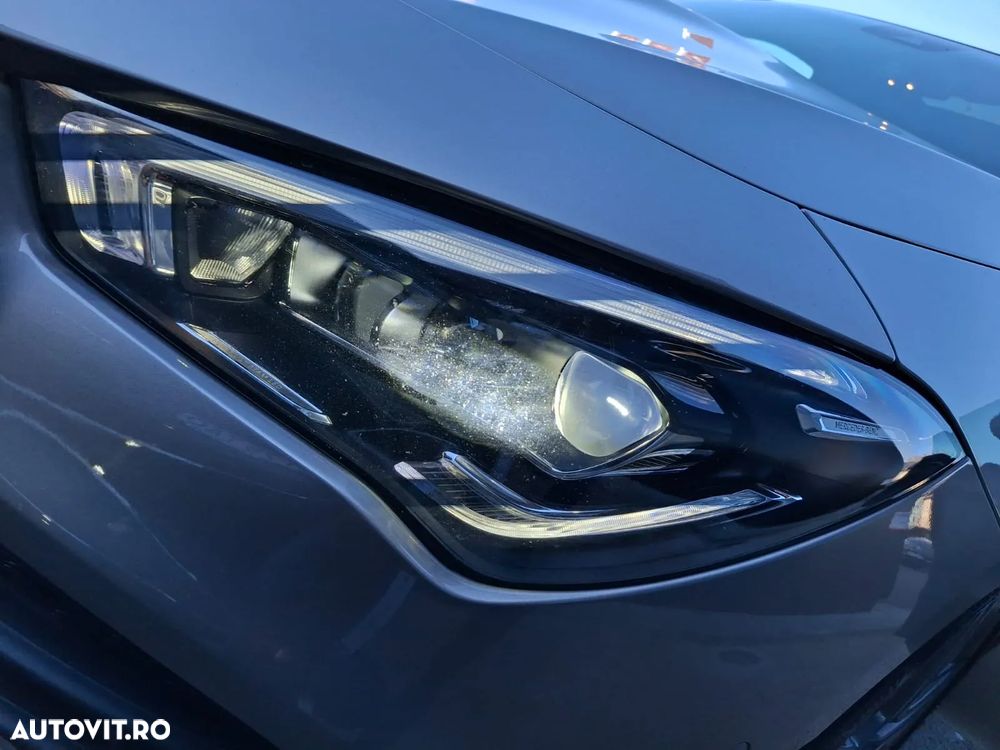 Mercedes-Benz CLA - 26