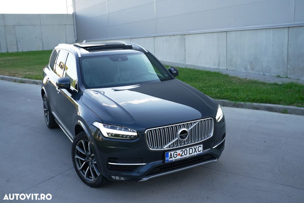 Volvo XC 90 - 1