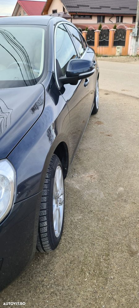 Volvo S60 - 3