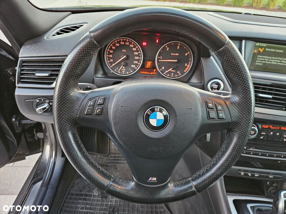 BMW X1 sDrive20d Sport Line - 11