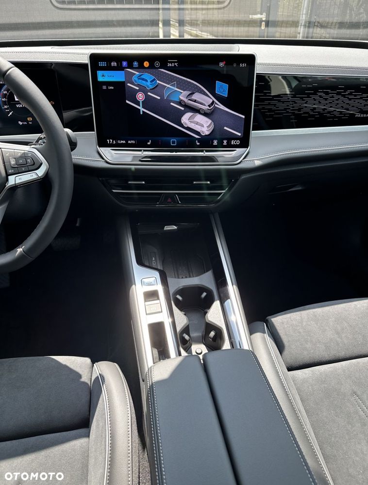 Volkswagen Passat - 18