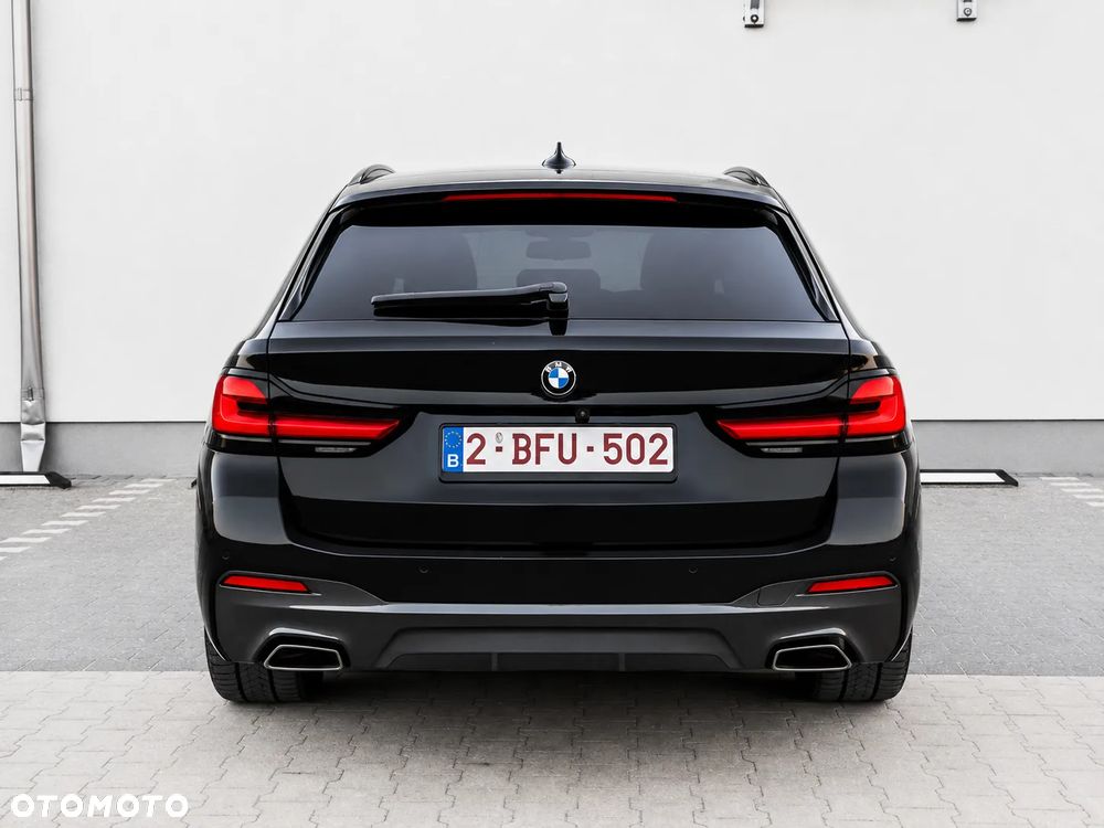 BMW Seria 5 520d M Sport Edition - 7