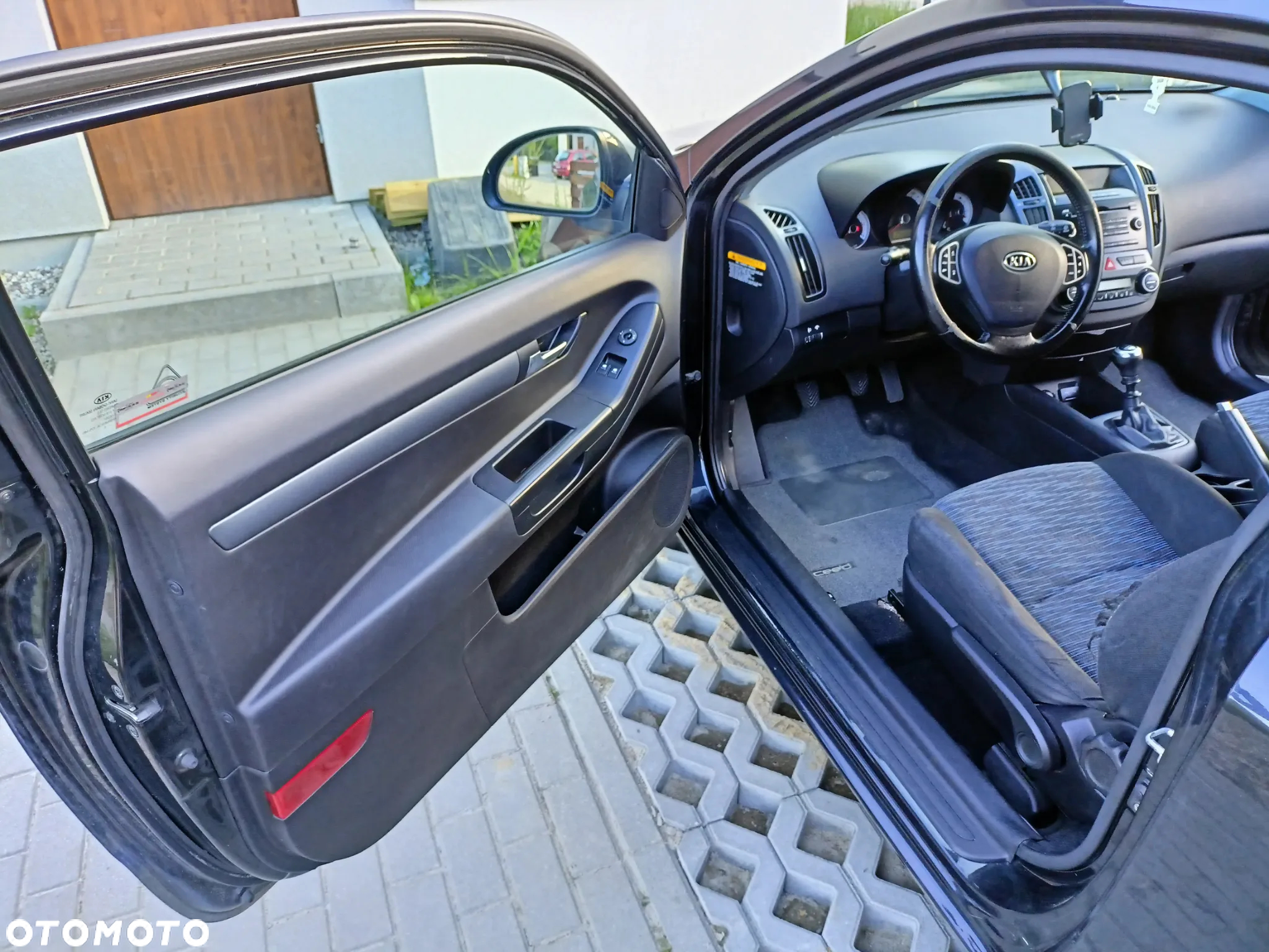 Kia Ceed 1.6 CRDi 90 Vision - 19