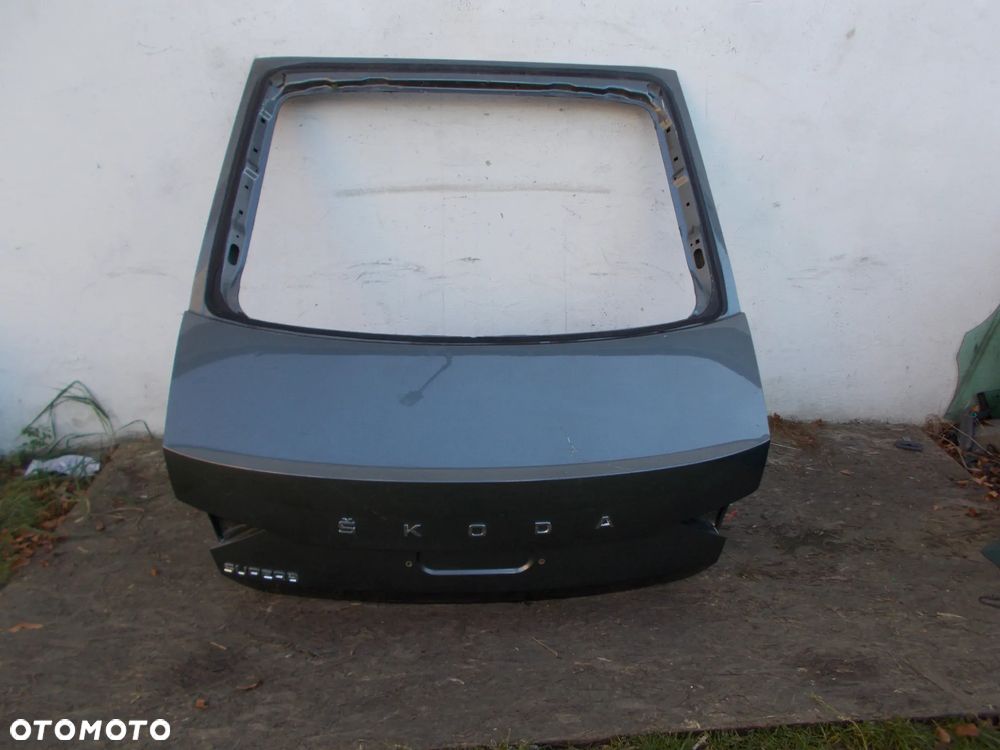 SKODA SUPERB III LIFT KLAPA TYŁ TYLNA BAGAŻNIKA HB SEDAN - 1