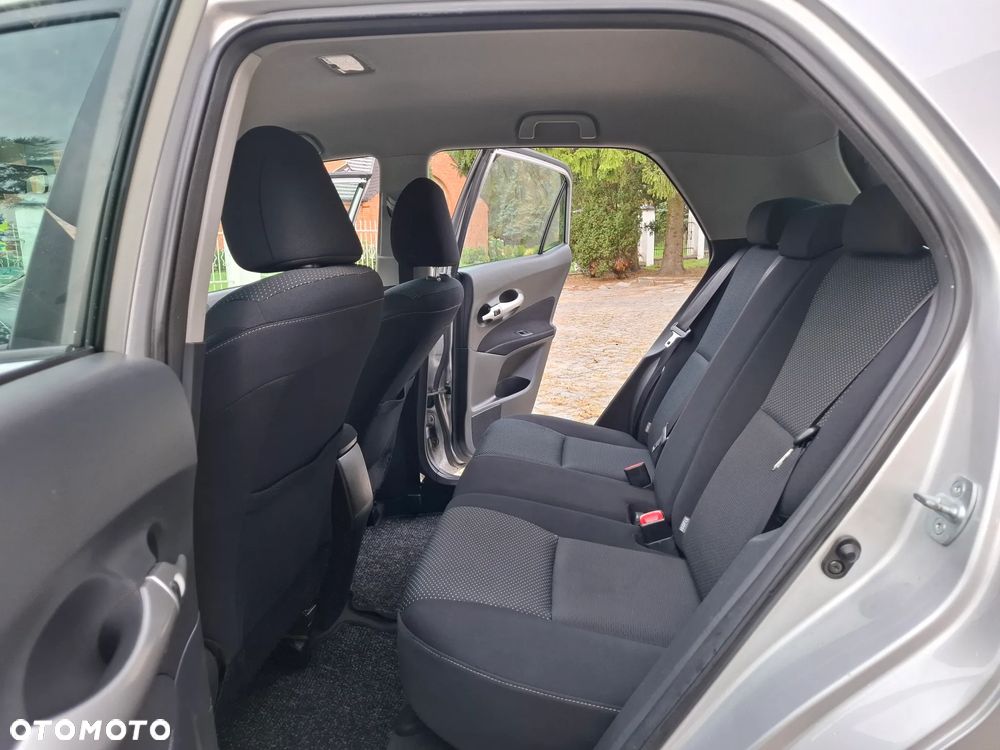 Toyota Auris 1.6 Life+ - 16