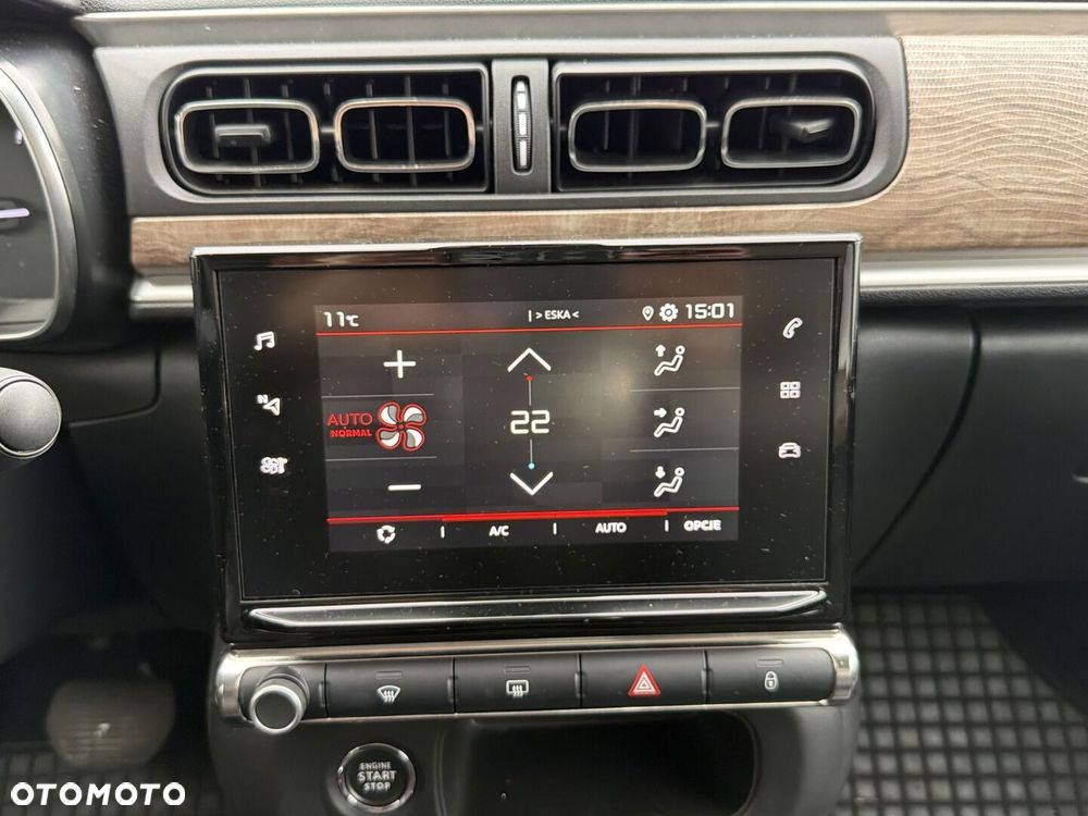 Citroën C3 1.2 PureTech Shine EAT6 - 19