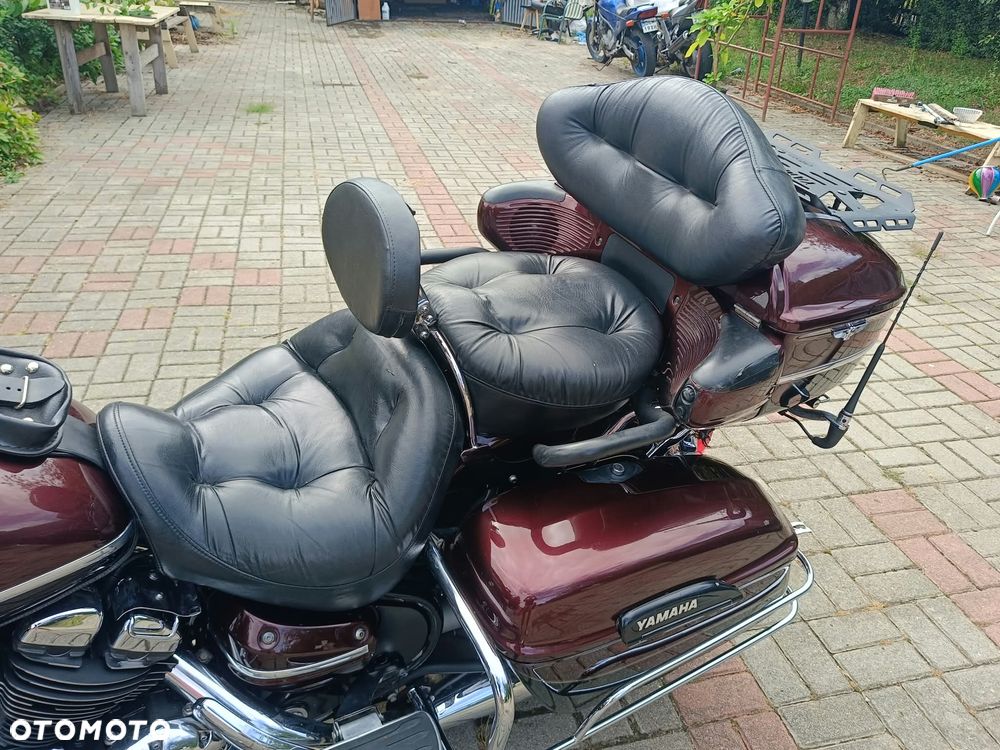 Yamaha Venture - 4