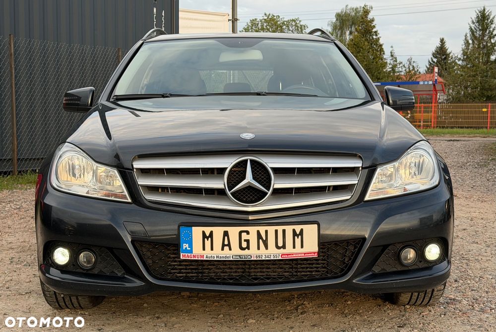 Mercedes-Benz Klasa C 200 (BlueEFFICIENCY) - 25