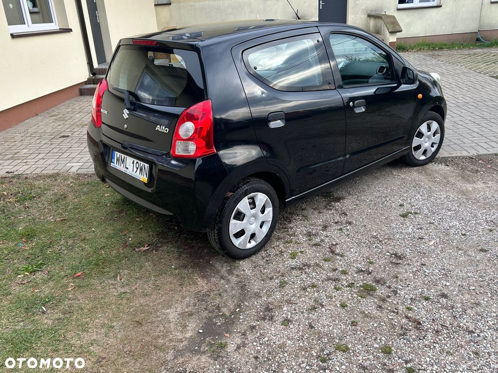 Suzuki Alto - 4