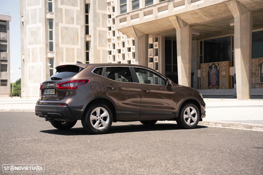 Nissan Qashqai 1.5 dCi N-Connecta Business - 21