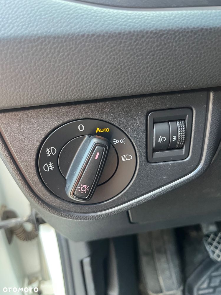 Volkswagen Polo 1.0 TSI Highline - 35