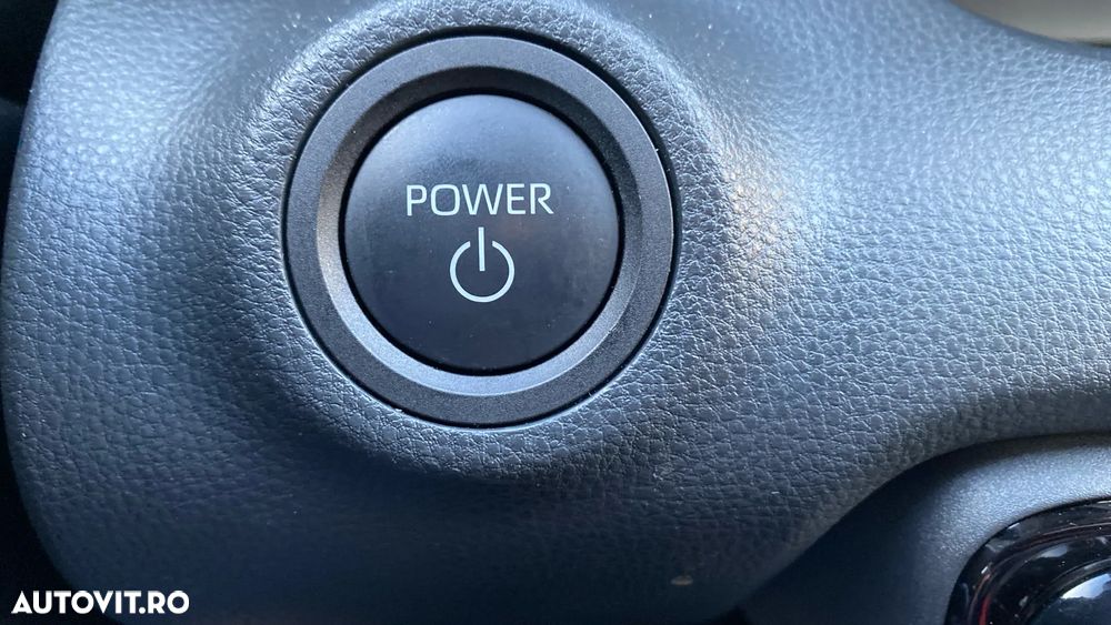 Toyota Yaris 1.5 VVT-i HSD Dynamic - 19