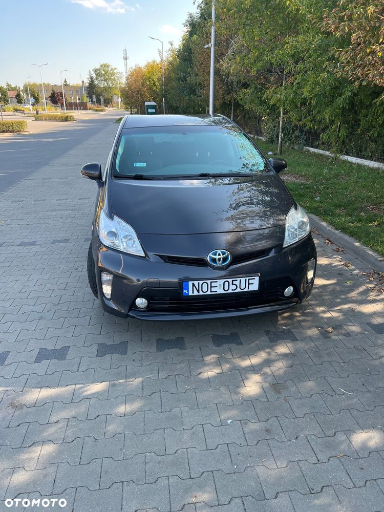 Toyota Prius 1.8 Hybrid Premium - 3