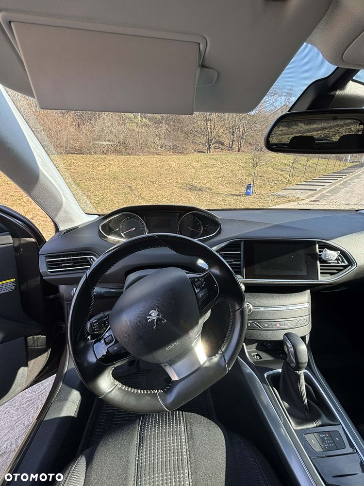 Peugeot 308 - 9