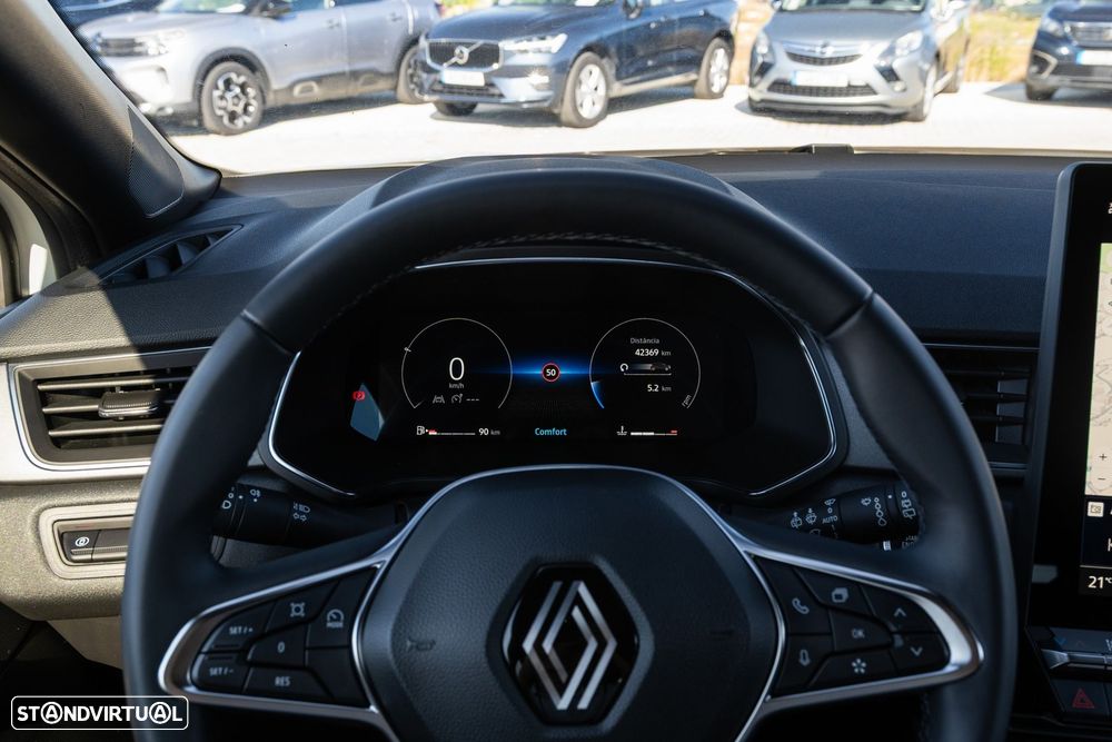Renault Captur 1.0 TCe Techno Bi-Fuel - 17