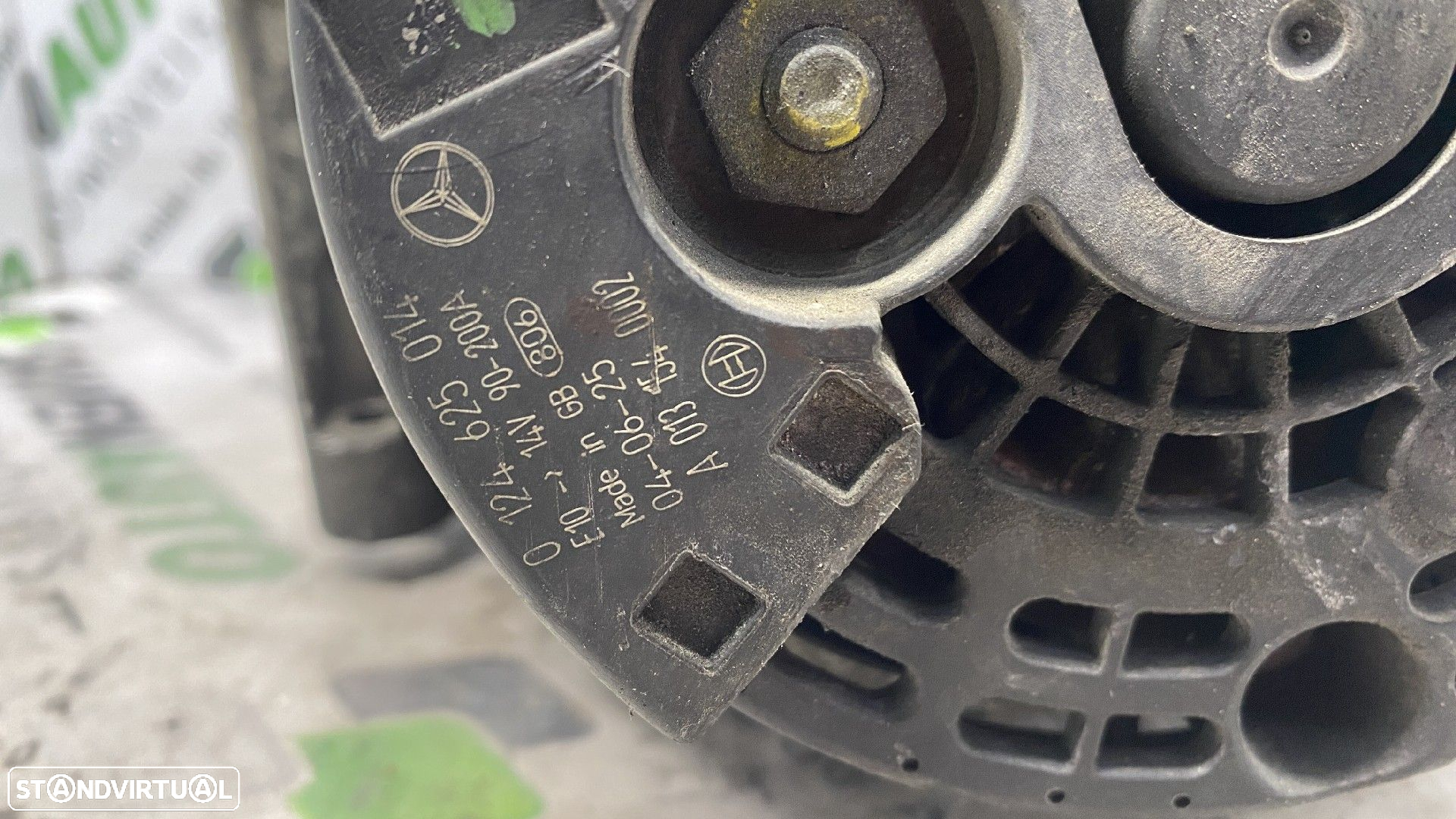 Alternador Mercedes-Benz C-Class (W203) - 4
