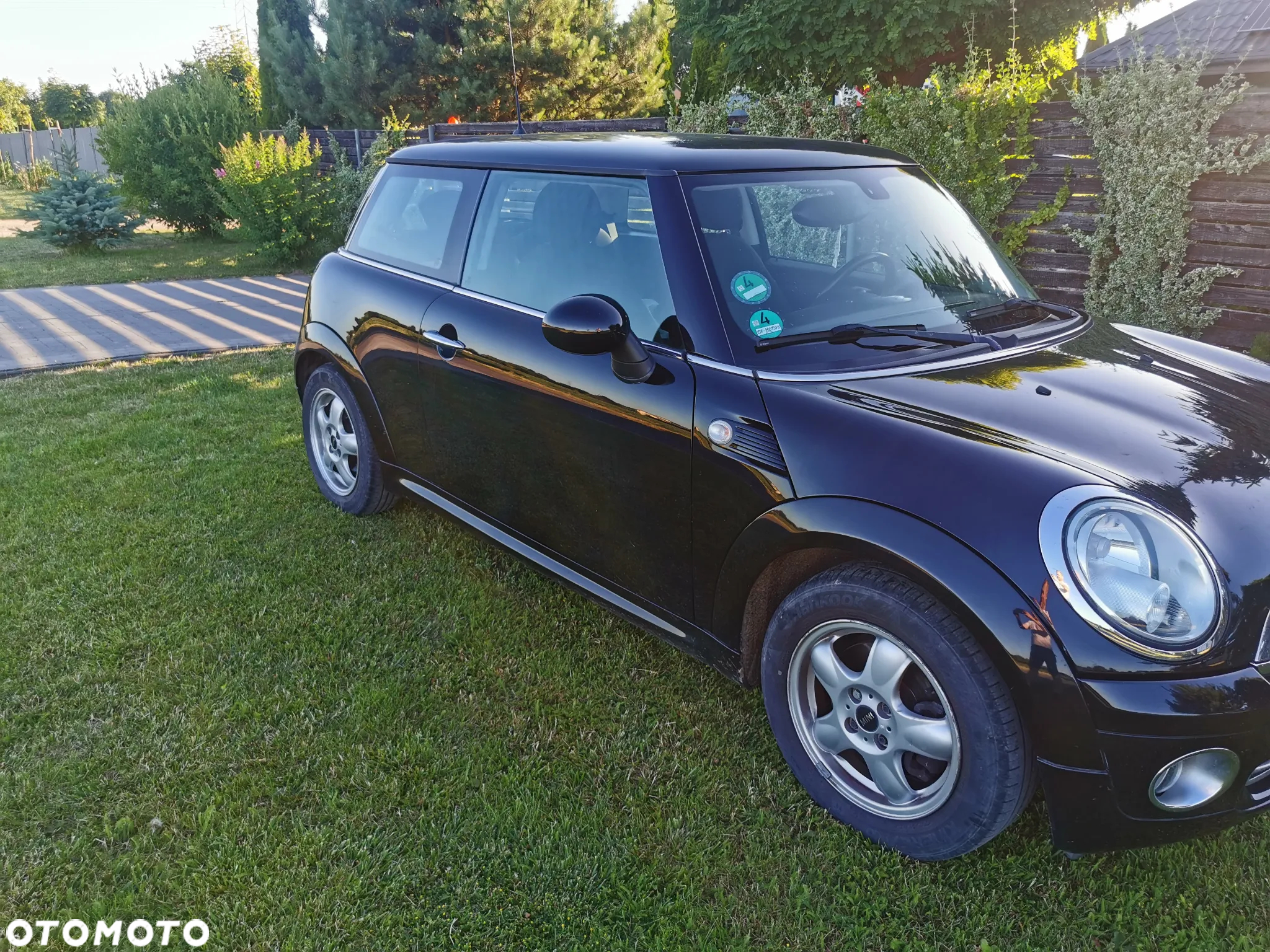MINI ONE Standard - 6