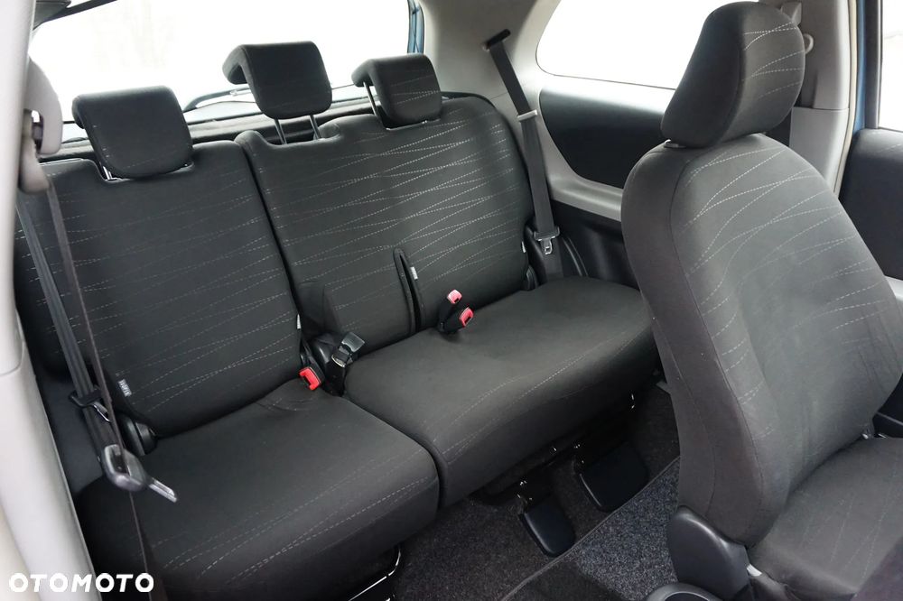 Toyota Yaris - 34