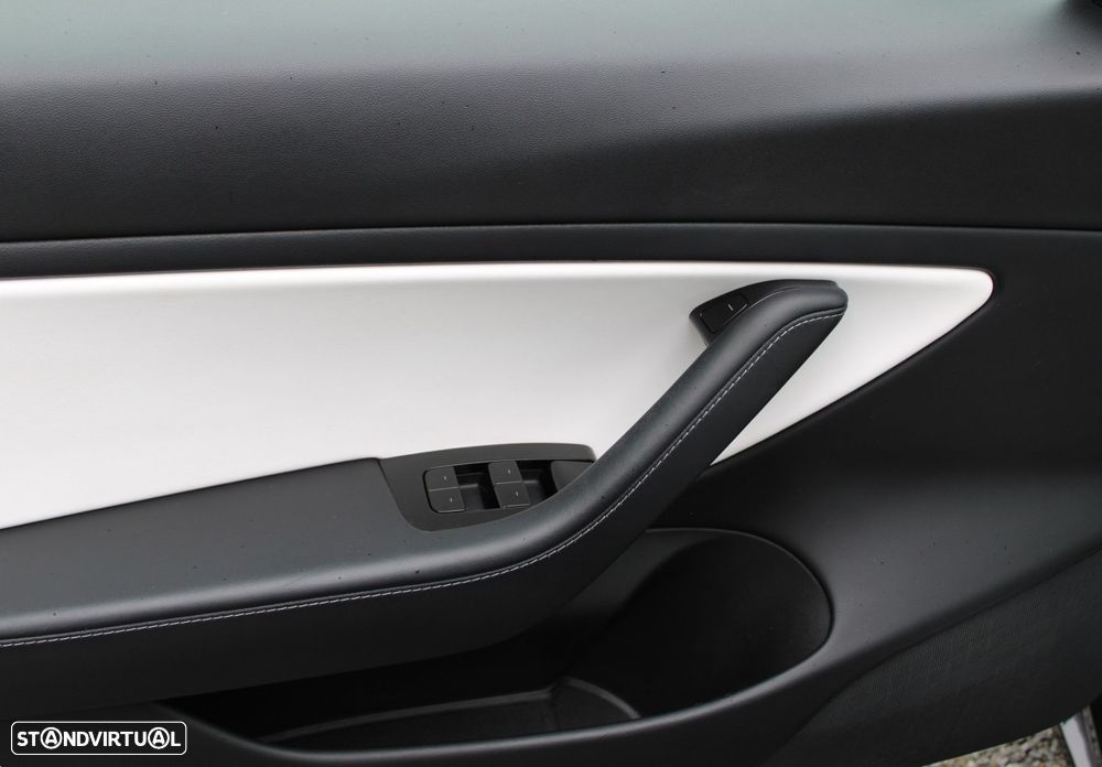 Tesla Model 3 Performance Dual Motor AWD - 14