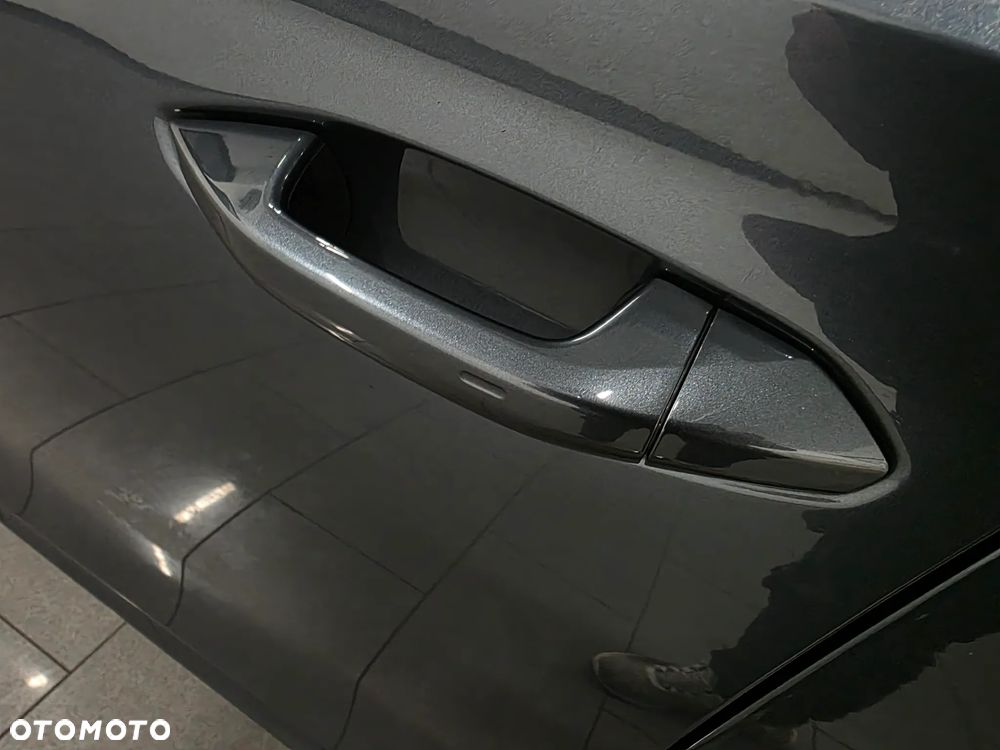 Skoda Octavia 2.0 TDI DSG Exclusive Plus - 26