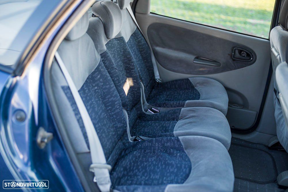 Renault Scénic 1.4 16V Conquest - 13
