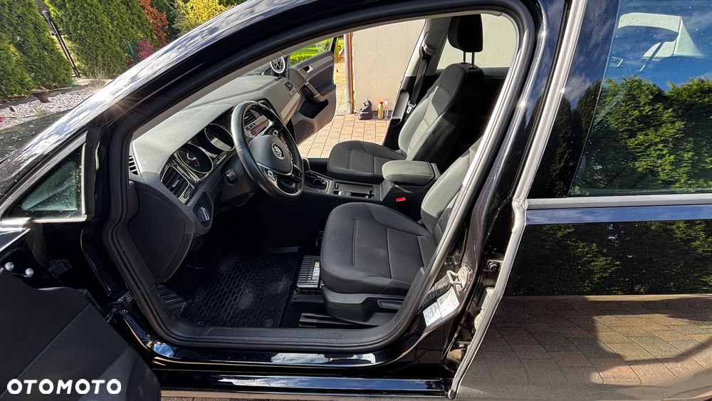 Volkswagen Golf VII 1.5 TSI BMT Comfortline DSG - 12