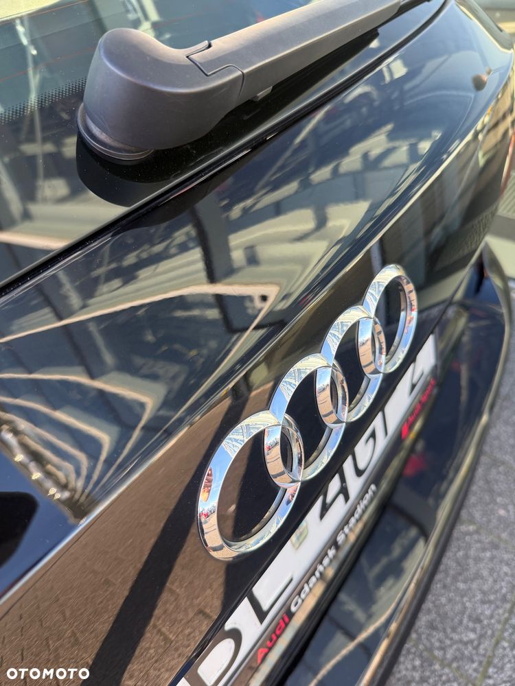 Audi A4 Avant 2017 photo 5