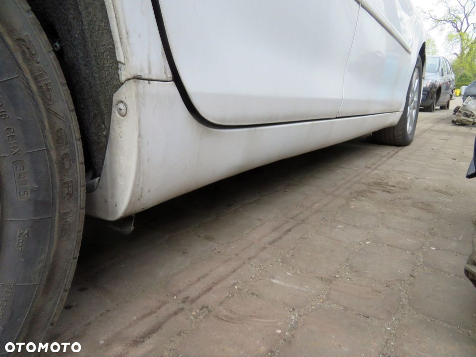 LISTWA PROGOWA PRAWA CAMRY VII XV40 202 75851-06904 TOYOTA 2006-2011 - 3