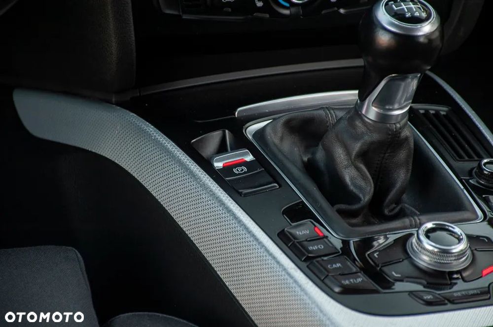 Audi A4 Avant 1.8 TFSI Attraction - 33