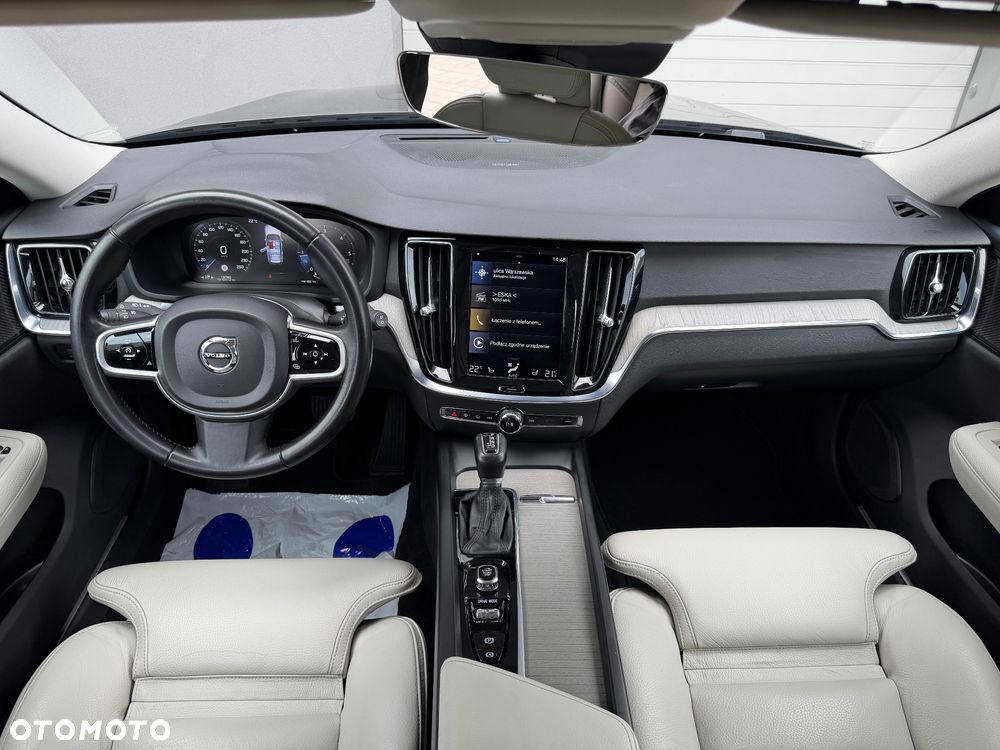 Volvo V60 Cross Country D4 AWD - 20