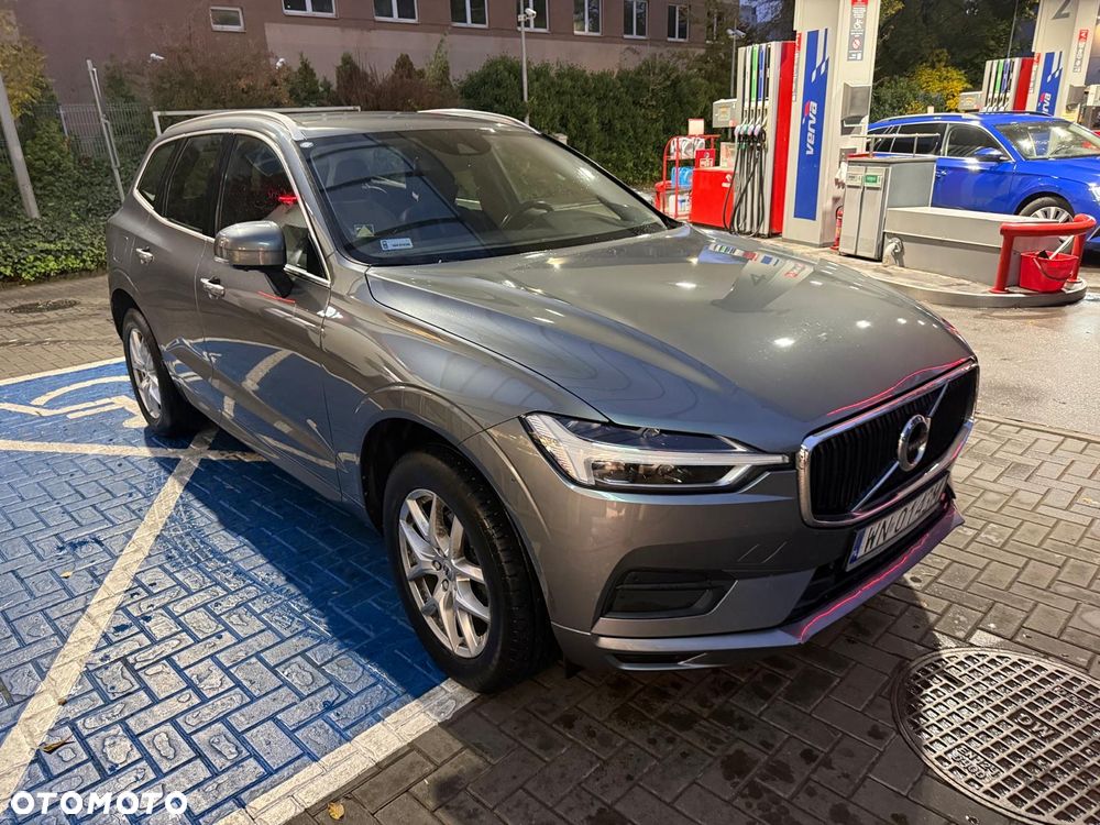 Volvo XC 60 D4 Momentum Pro - 1