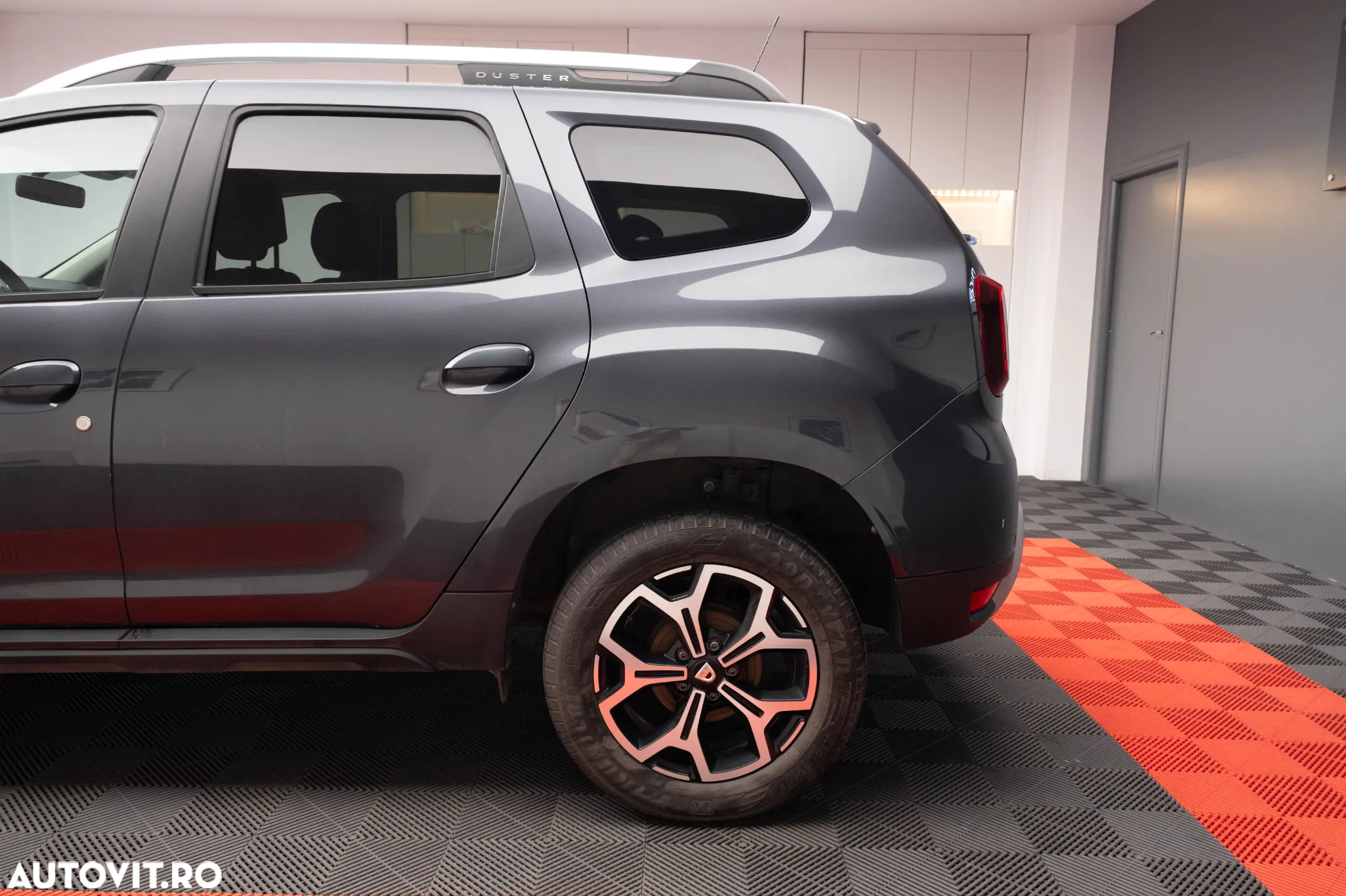 Dacia Duster Blue dCi 115 4WD Prestige - 8
