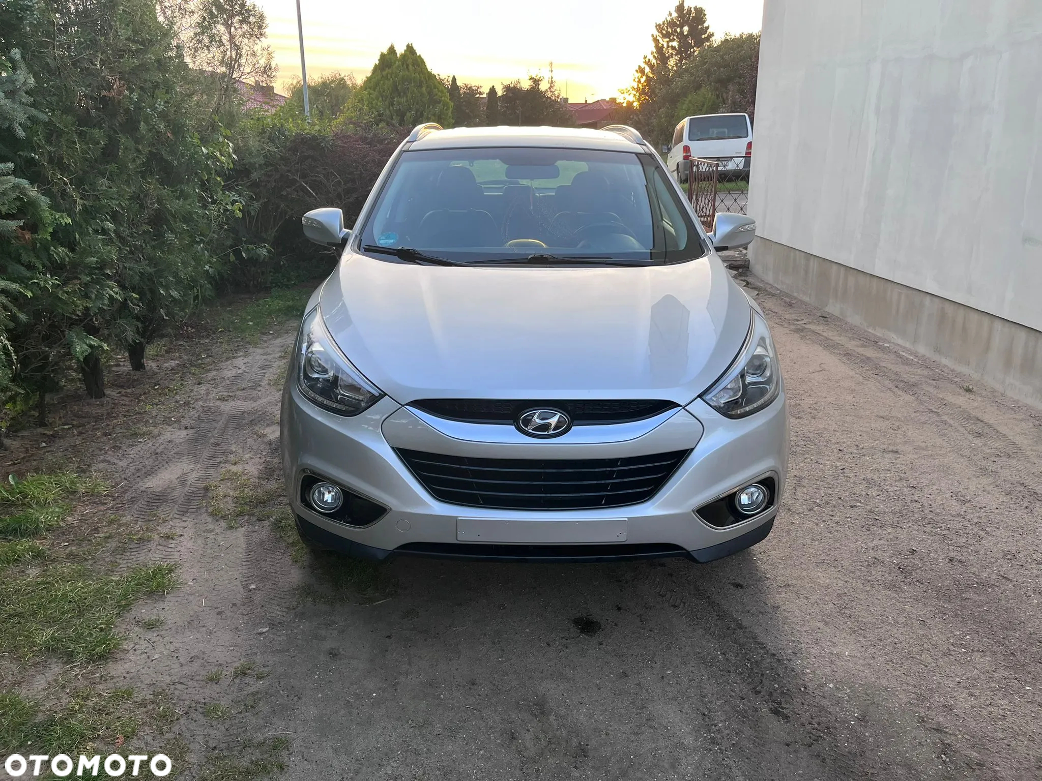 Hyundai ix35 2.0 CRDi 4WD Automatik Fifa World Cup Silver Edition - 2