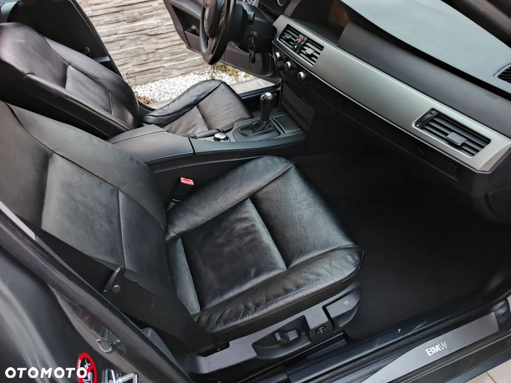 BMW Seria 5 - 29