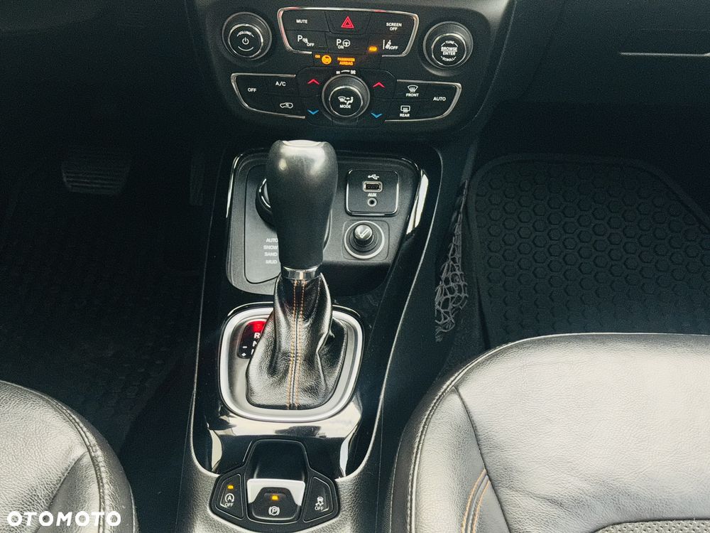 Jeep Compass 2.0 MultiJet Active Drive Automatik Limited - 22