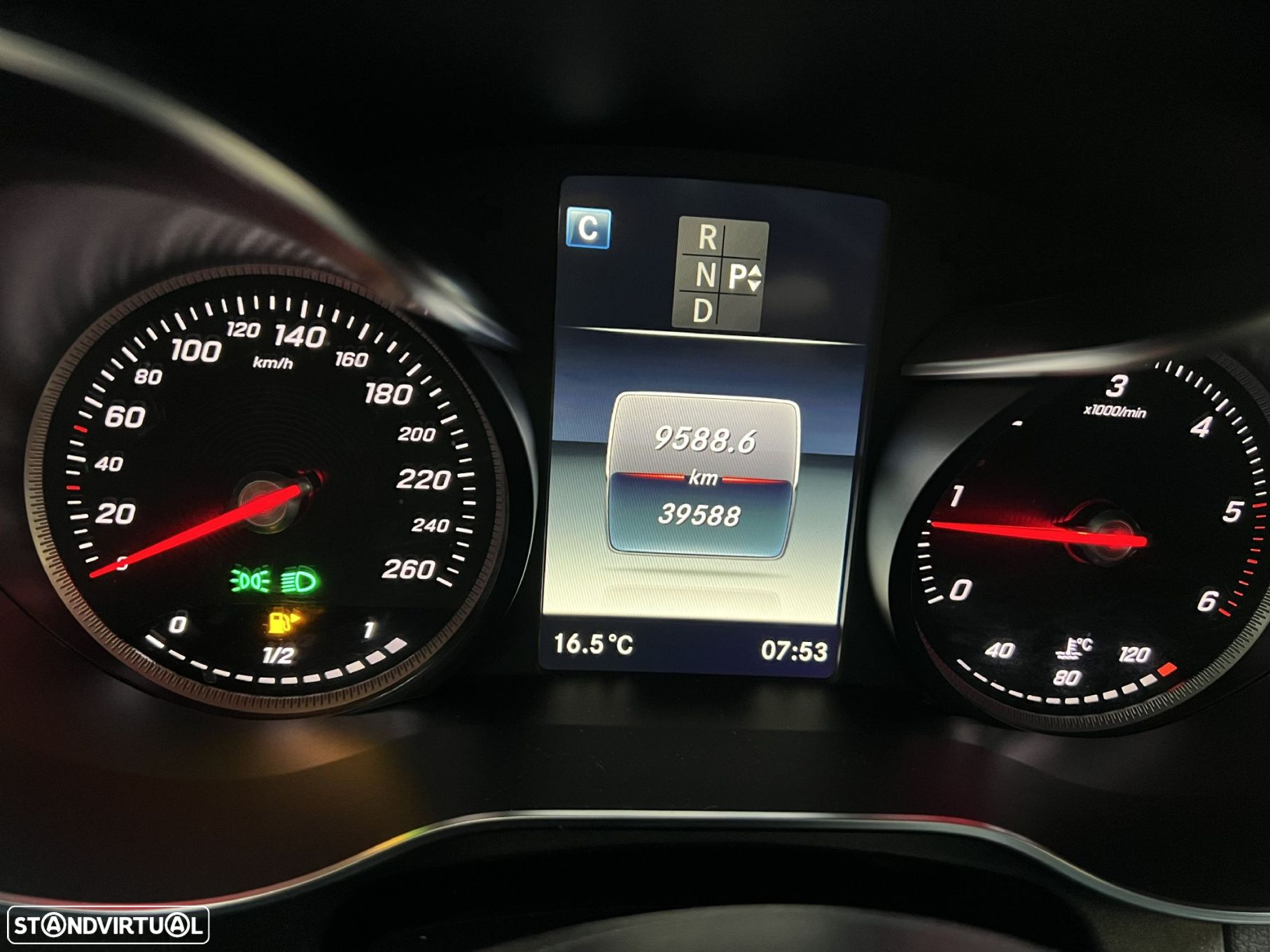 Mercedes-Benz GLC 220 - 7