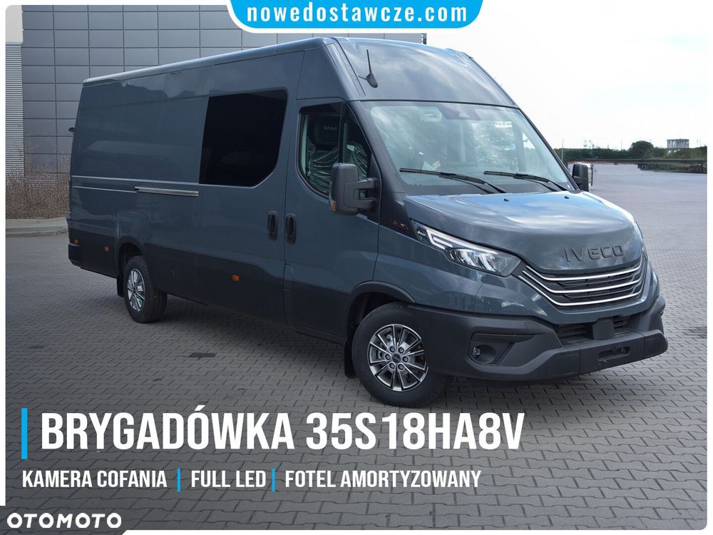 Iveco Daily 35S18HA8V 3.0 180KM Brygadówka 7 osób - 2