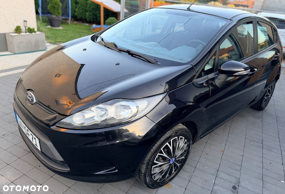 Ford Fiesta 1.25 Titanium EU5 - 22