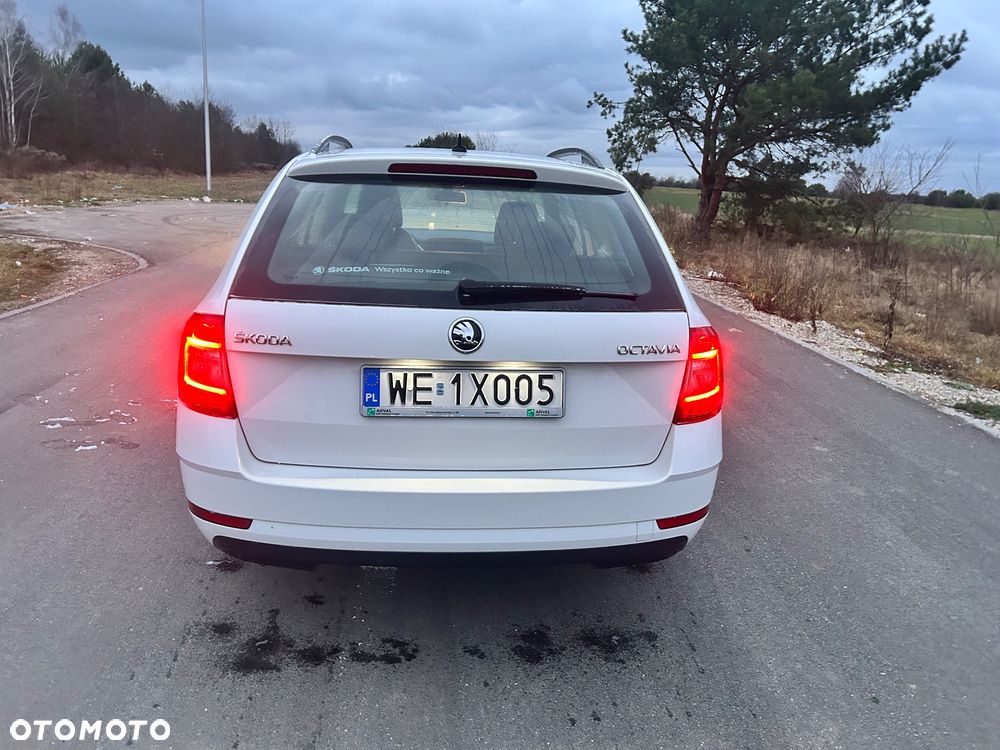 Skoda Octavia 1.6 TDI Ambition - 18