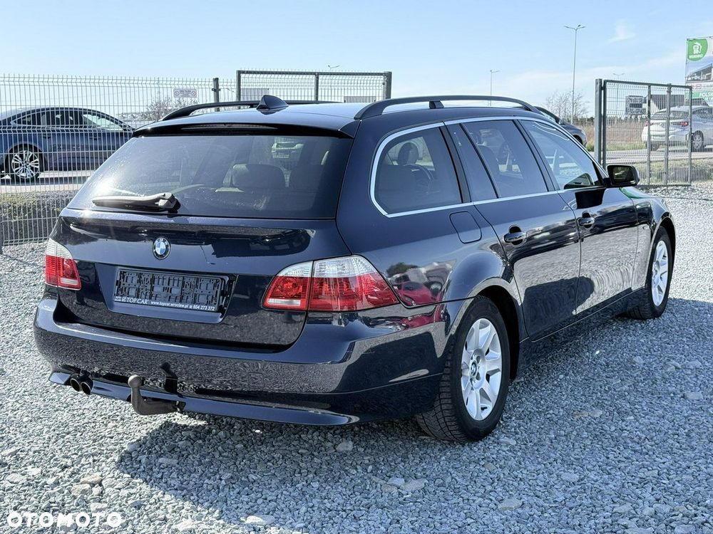 BMW Seria 5 525d - 9