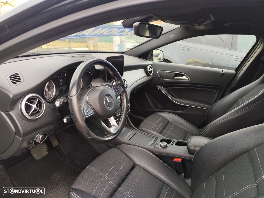Mercedes-Benz GLA 220 d Style - 11