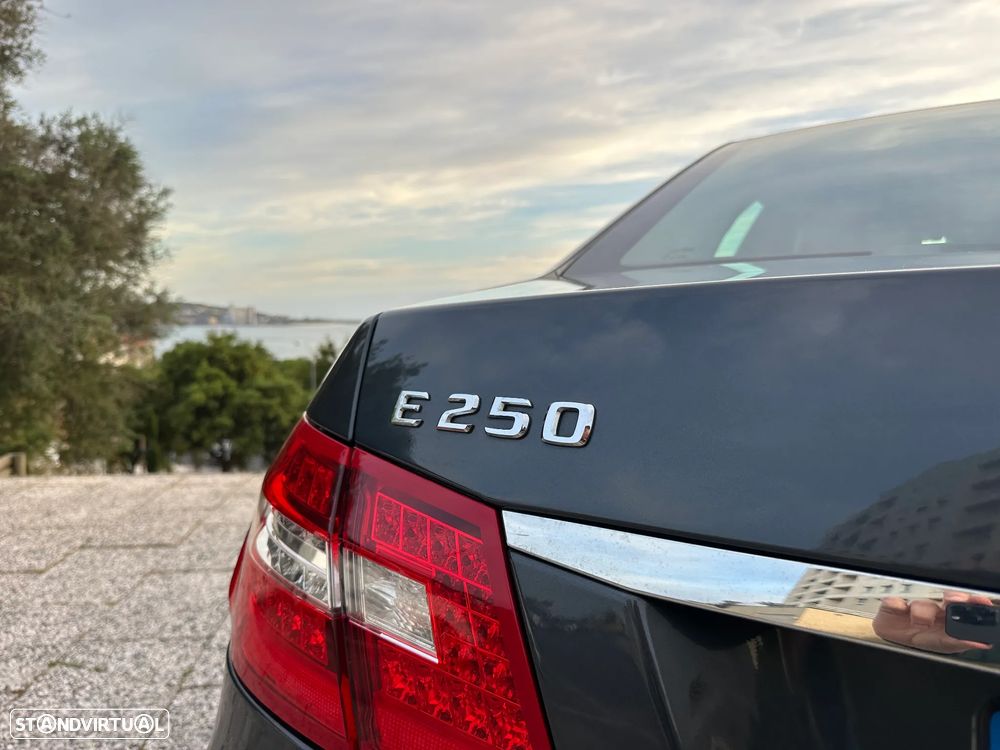 Mercedes-Benz E 250 CDI Avantgarde BE Auto. - 23